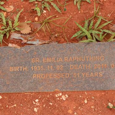 RAPHUTHING Emilia 1935-2011