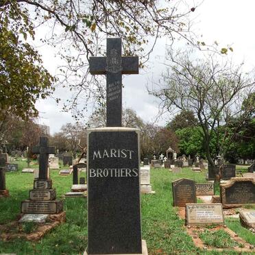 6. Overview / Oorsig Marist Brothers Cemetery