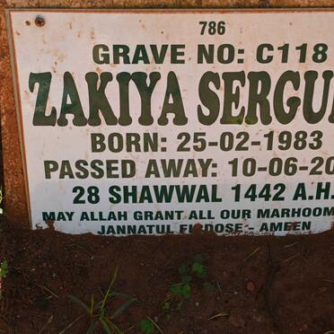 SERGURO Zakiya 1983-2021