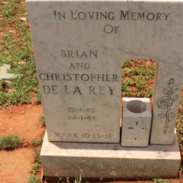 ARAUJO Brian de la Rey, de 1985-1985 :: DE ARAUJO Christopher de la Rey 1985-1985