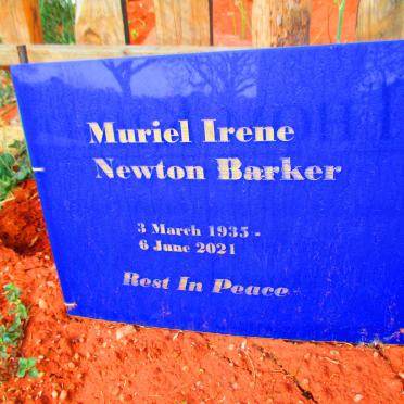 BARKER Muriel Irene Newton1935-2021