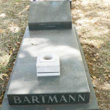 BARTMAN Constant Johan Georg 1906-1961 &amp; Maria Magdalena VAN DER MERWE 1910-1988