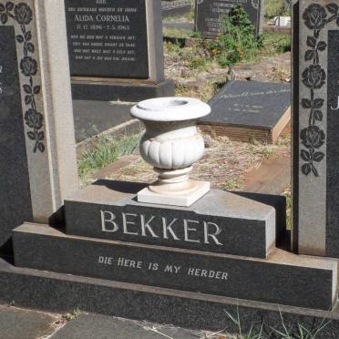 BEKKER Johannes Hendrik 1891-1965 &amp; Maria Sybella Catharina 1893-1965