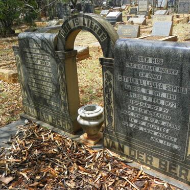 BERG Adriaan Sarel, van der 1893-1960 &amp; Catherina Louisa Sophia 1891-1977