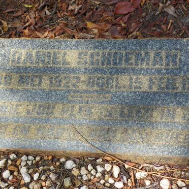 BERG Anna Jacomina, van den 1904-1980 :: SCHOEMAN Daniel 1922-1943