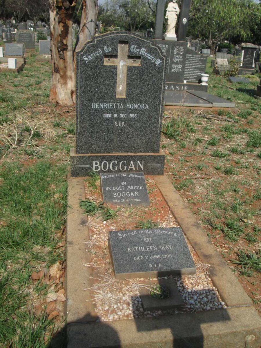 BOGGAN Henrietta Honora -1956 :: BOGGAN Bridget -2001 :: BOGGAN Kathleen -1988