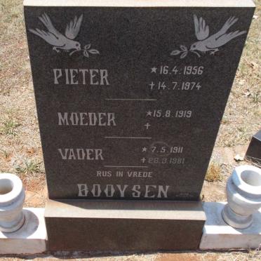 BOOYSEN Vader 1911-1981 &amp; Moeder 1919- :: BOOYSEN Pieter 1956-1974