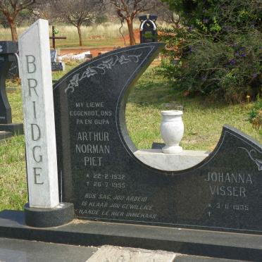BRIDGE Arthur Norman Piet 1932-1995 &amp; Johanna Visser 1935-