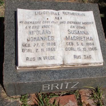 BRITZ Nicolaas Johannes 1886-1956 &amp; Susanna Magrietha 1884-1966