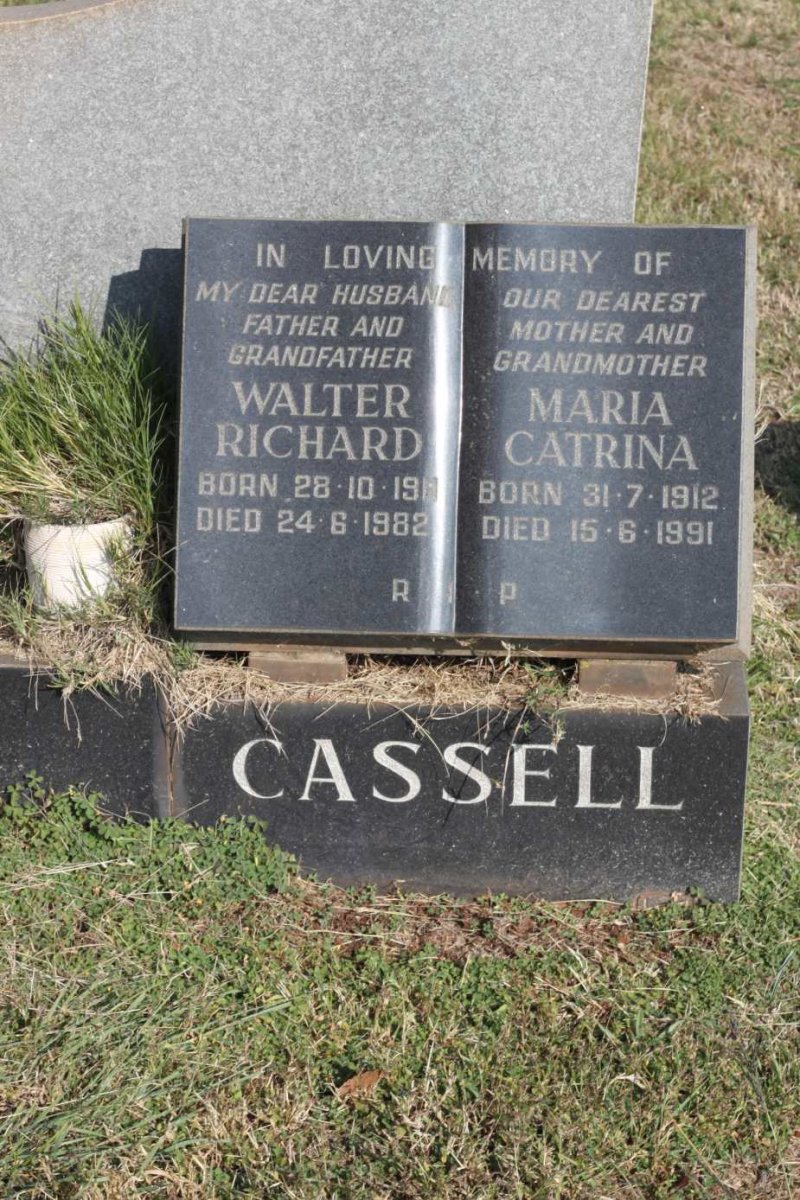 CASSELL Walter Richard 1911-1982 &amp; Maria Catrina 1912-1991