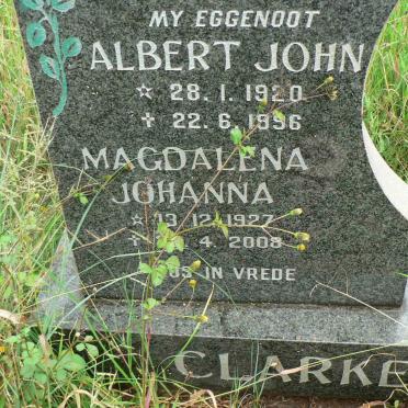 CLARKE Albert John 1920-1996 &amp; Magdalena Johanna 1927-2008