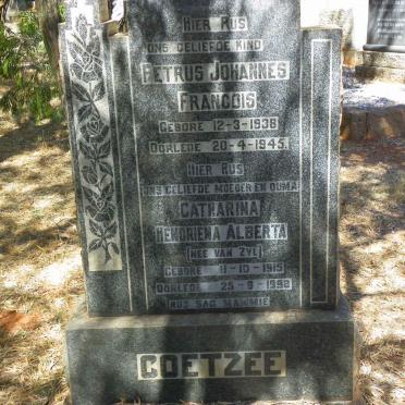 COETZEE Catharina Hendrina Alberta nee VAN ZYL 1915-1998 :: COETZEE Petrus Johannes Francois 1938-1945