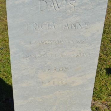DAVIS Tricia Anne 1925-1982