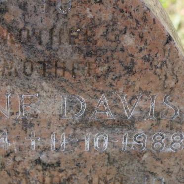 DAVIS Suzanne 1904-1988