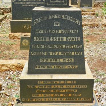 DAVIE John Esson -1943