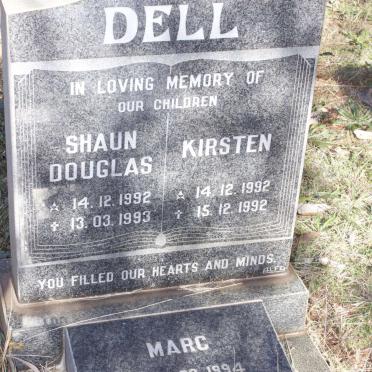 DELL Shaun Douglas 1992-1993 :: DELL Kirsten 1992-1992 :: DELL Marc 1994-1994