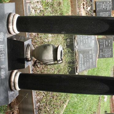 EEDEN Fanie, van 1921-1974