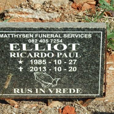 ELLIOT Ricardo Paul 1985-2013