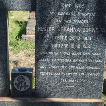 ESTERHUIZEN Hester Johanna Cornelia 1909-1955