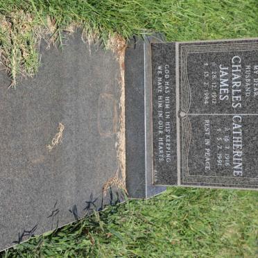 ESBACH Charles James 1912-1984 &amp; Catherine 1916-1991