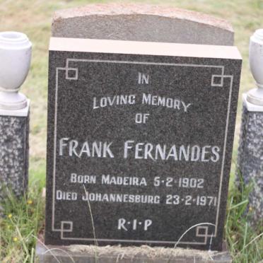 FERNANDES Frank 1902-1971