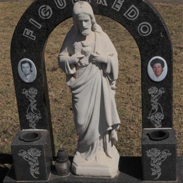 FIGUEIREDO Agusto de Almeida 1942-2002 &amp; Almira Ferreira de Oliveira 1942-2010