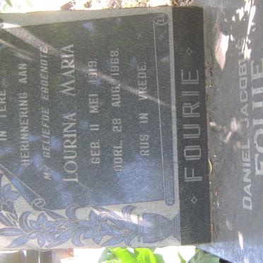FOURIE Daniel Jacobus 1913-1993 &amp; Lourina Maria 1919-1968