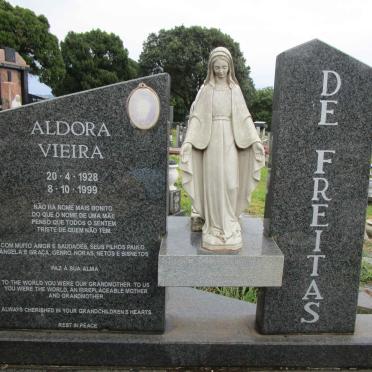 FREITAS Aldora Vieira, de 1928-1999