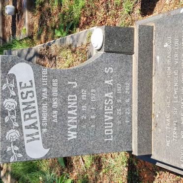 HARMSE Wynand J. 1912-1979 &amp; Louviesa A.S. 1917-2012