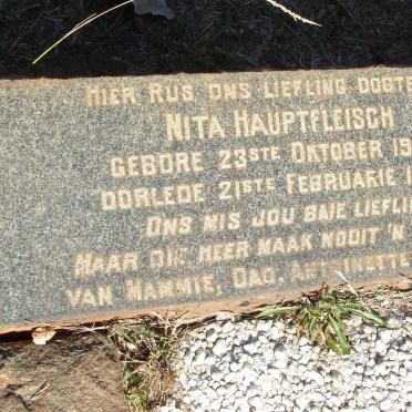 HAUPTFLEISCH Nita 1943-1946