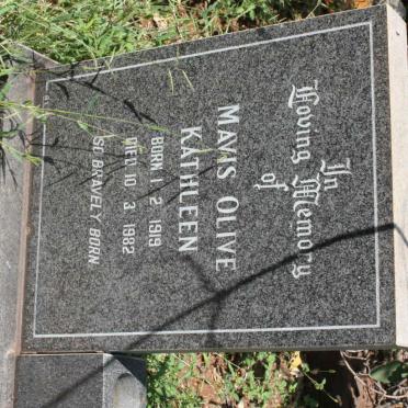 HALL Mavis Olive Kathleen 1919-1982