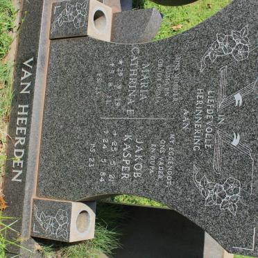HEERDEN, van - Surnames :: VAN HEERDEN vanne