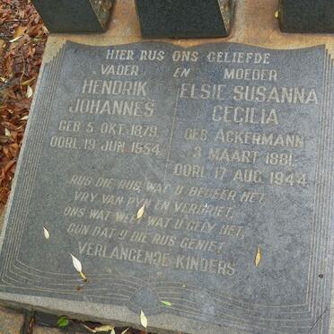 HENN Hendrik Johannes 1879-1954 &amp; Elsie Susanna Cecilia ACKERMANN 1881-1944