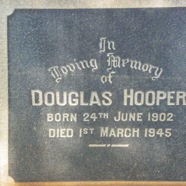HOOPER Douglas 1902-1945
