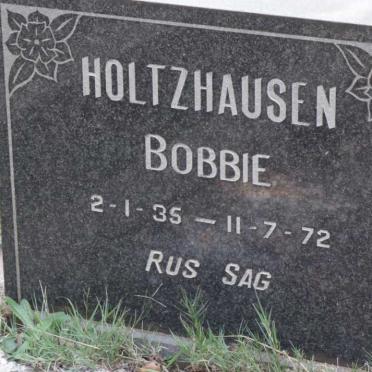 HOLTZHAUSEN Bobbie 1935-1972