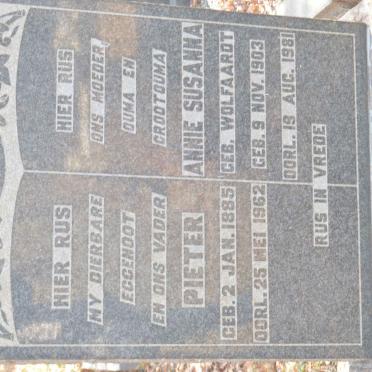 JONKER Pieter 1885-1962 &amp; Annie Susanna WOLFAARDT 1903-1981