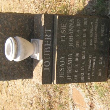 JOUBERT Jesaja Jeremia 1886-1963 &amp; Elsie Johanna 1887-1969