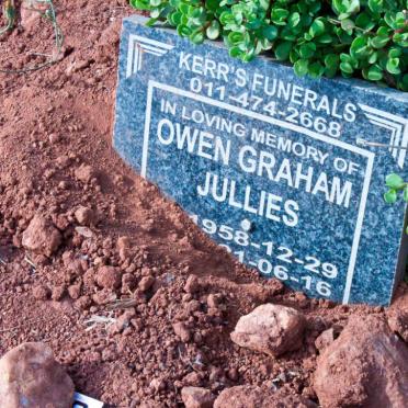 JULLIES Owen Graham 1958-2021