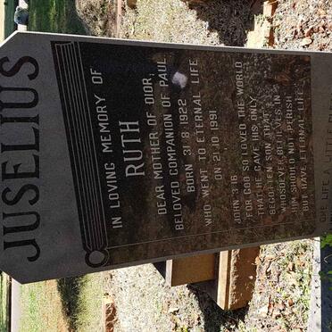 JUSELIUS Ruth 1922-1991