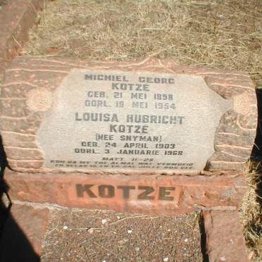 KOTZE Michiel Georg 1898-1954 &amp; Louisa Hubright SNYMAN 1903-1968