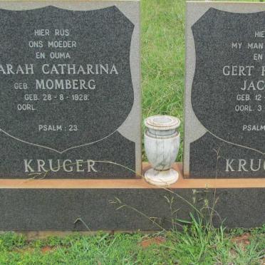 KRUGER Gert Hendrik Jacobus 1927-1988 &amp; Sarah Catharina MOMBERG 1928-