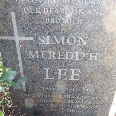 LEE Simon Meredith 1966-1995