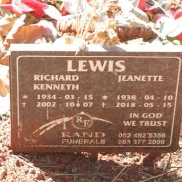 LEWIS Richard Kenneth 1934-2002 &amp; Jeanette 1938-2018