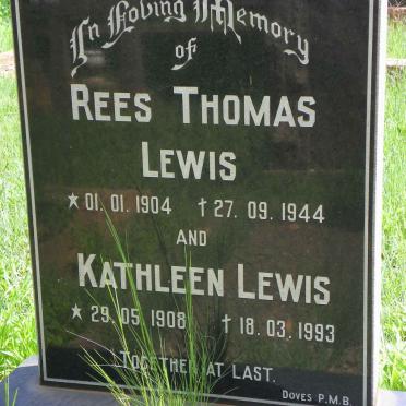 LEWIS Rees Thomas 1904-1944 &amp; Kathleen 1908-1993