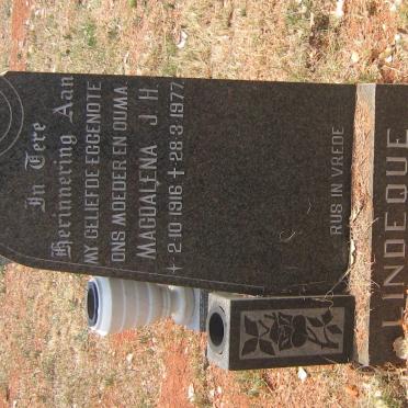 LINDEQUE Magdalena J.H. 1916-1977
