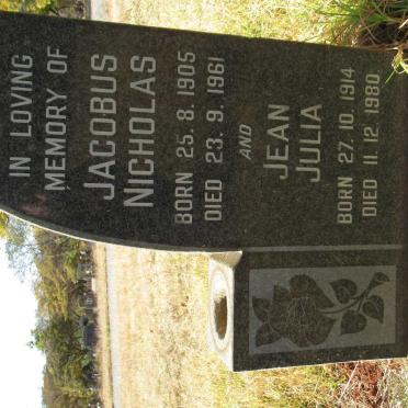LINDEQUE Jacobus Nicholas 1905-1961 &amp; Jean Julia 1914-1980