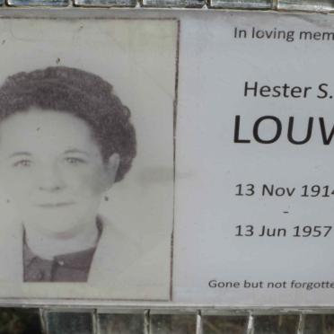 LOUW Hester S.M. 1914-1957