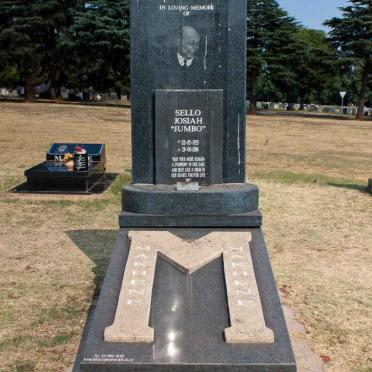 MAKHENE Sello Josiah 1935-2004
