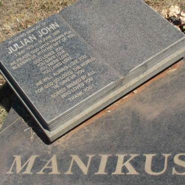 MANIKUS Julian John 1976-2005