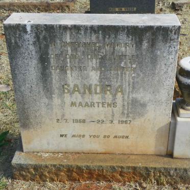 MAARTENS Sandra 1958-1967